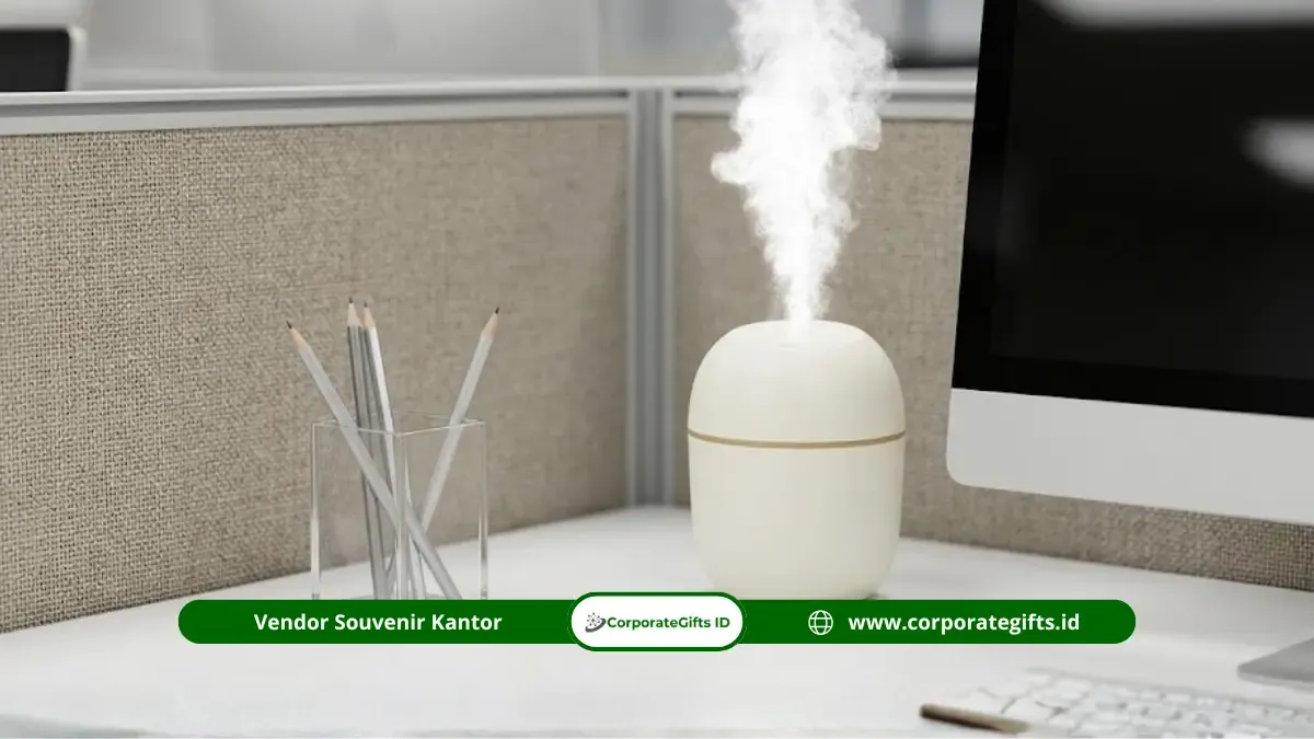 Souvenir Humidifier Kantor Diffuser Aromaterapi di Meja Kerja Karyawan | CorporateGifts.ID